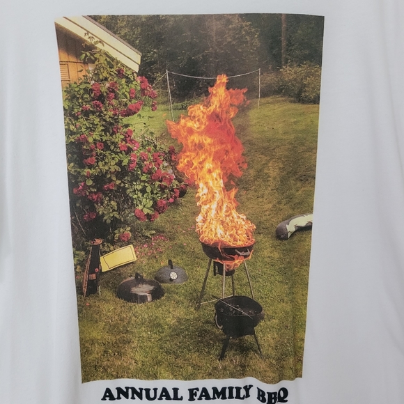 2/$25 Old Navy Annual Family BBQ TShirt XXL Summer Vacation Family Reunion Ready - Picture 2 of 7
